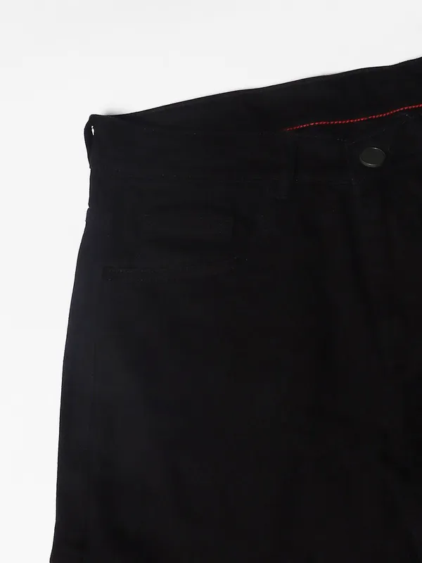 Black_Cotton_Blend_Jogger_Fit_Mid_Rise_Jeans_For_Men