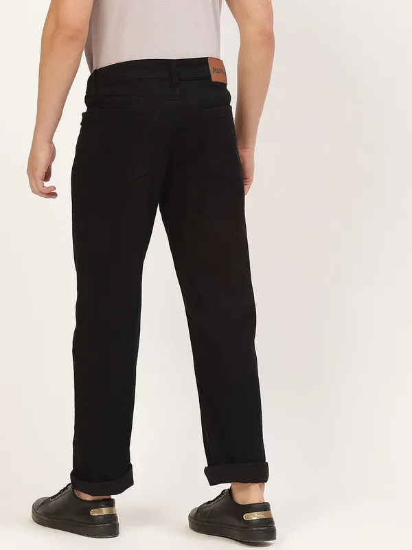 Black_Cotton_Blend_Jogger_Fit_Mid_Rise_Jeans_For_Men