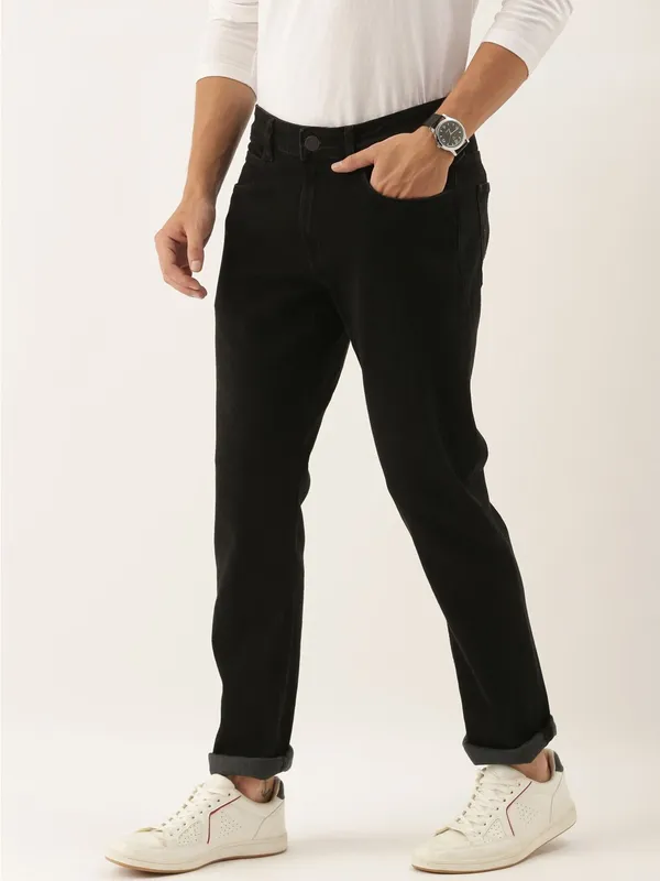 Black_Cotton_Blend_Jogger_Fit_Mid_Rise_Jeans_For_Men