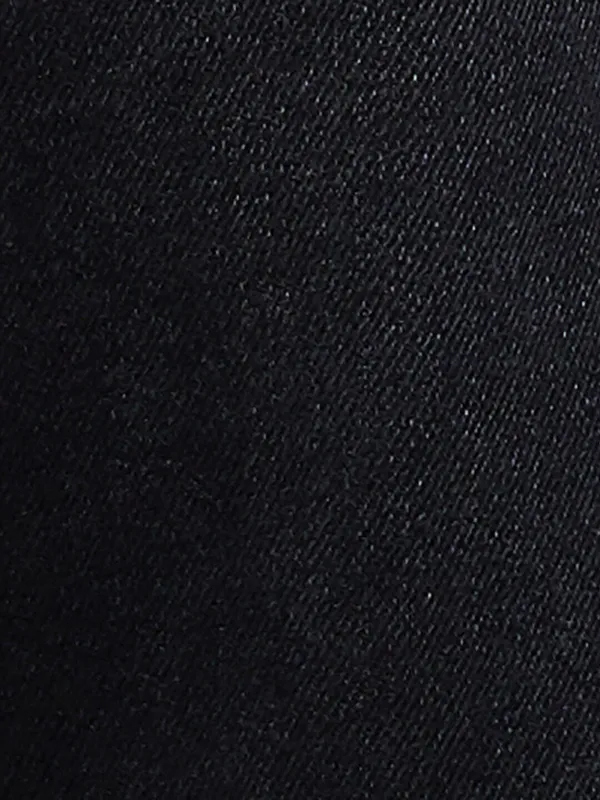 Black_Cotton_Blend_Jogger_Fit_Mid_Rise_Jeans_For_Men