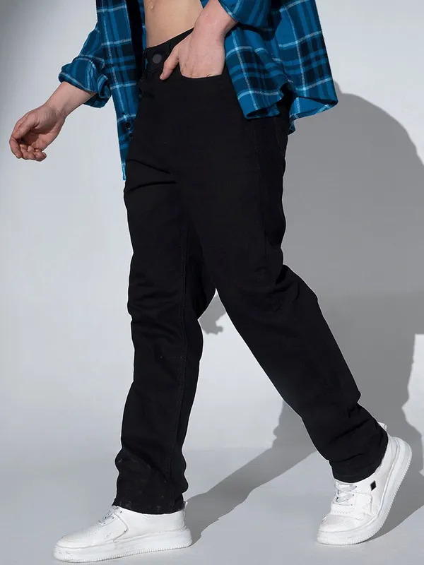 Black_Cotton_Blend_Jogger_Fit_Mid_Rise_Jeans_For_Men