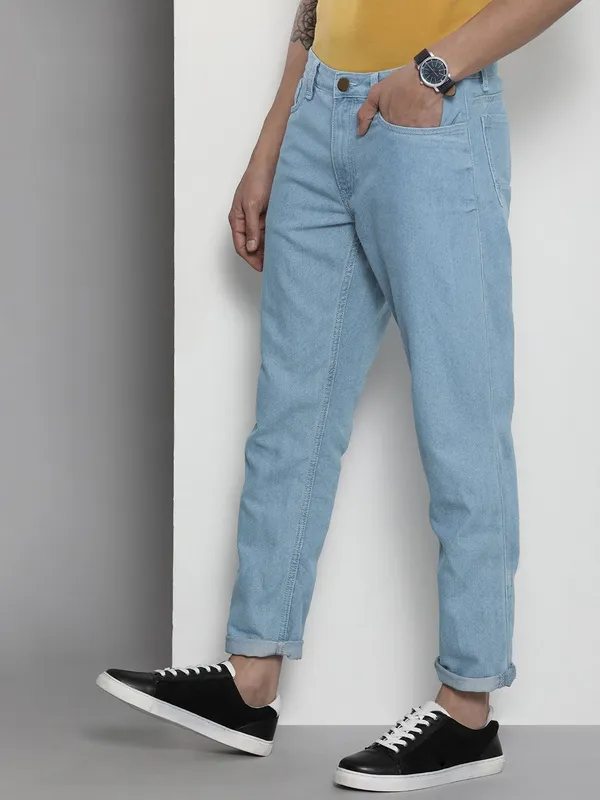 Blue_Cotton_Blend_Regular_Mid_Rise_Jeans_For_Men
