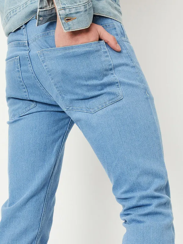 Blue_Cotton_Blend_Slim_Mid_Rise_Jeans_For_Men