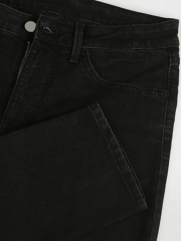 Black_Cotton_Blend_Slim_Mid_Rise_Jeans_For_Men