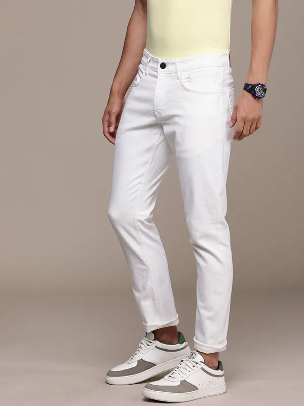 Dark_Blue_Cotton_Blend_Slim_Mid_Rise_Jeans_For_Men