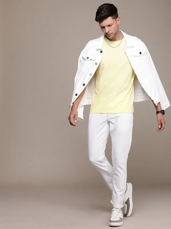 Dark_Blue_Cotton_Blend_Slim_Mid_Rise_Jeans_For_Men