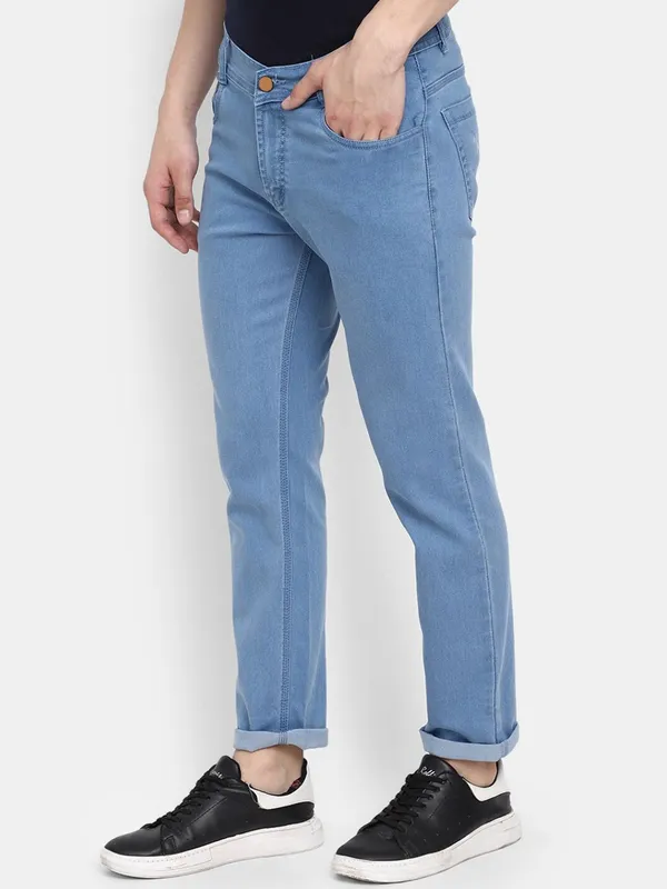 Blue_Cotton_Blend_Slim_Mid_Rise_Jeans_For_Men