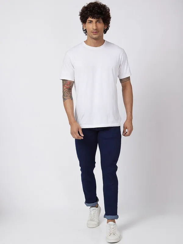 Dark_Blue_Cotton_Blend_Slim_Mid_Rise_Jeans_For_Men