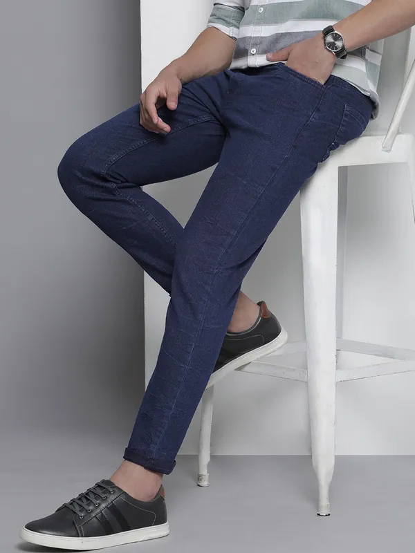 Dark_Blue_Cotton_Blend_Slim_Mid_Rise_Jeans_For_Men