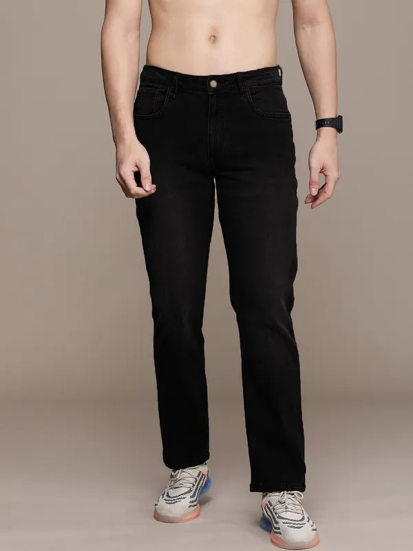 Black_Cotton_Blend_Slim_Low_Rise_Jeans_For_Men