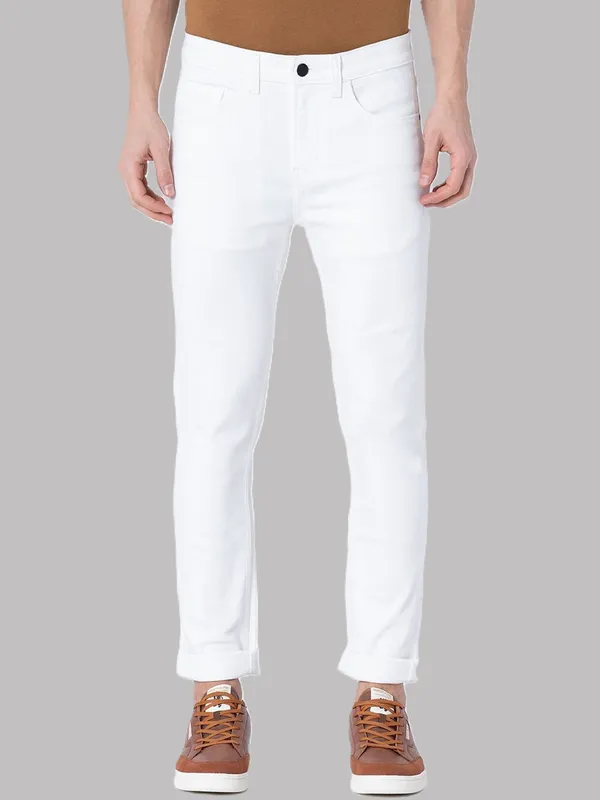 White_Cotton_Blend_Regular_Mid_Rise_Jeans_For_Men