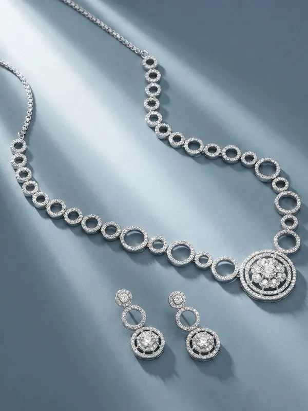 Silver_Ad_Metal_Radiant_Ad_Circle_Necklace_Set