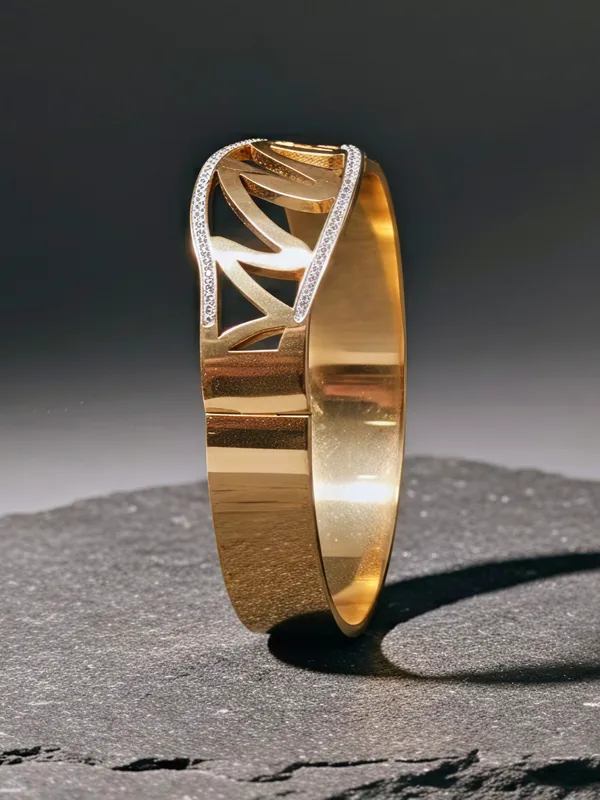Golden_Aurelia_Wave_Cuff_Bracelet_For_Women