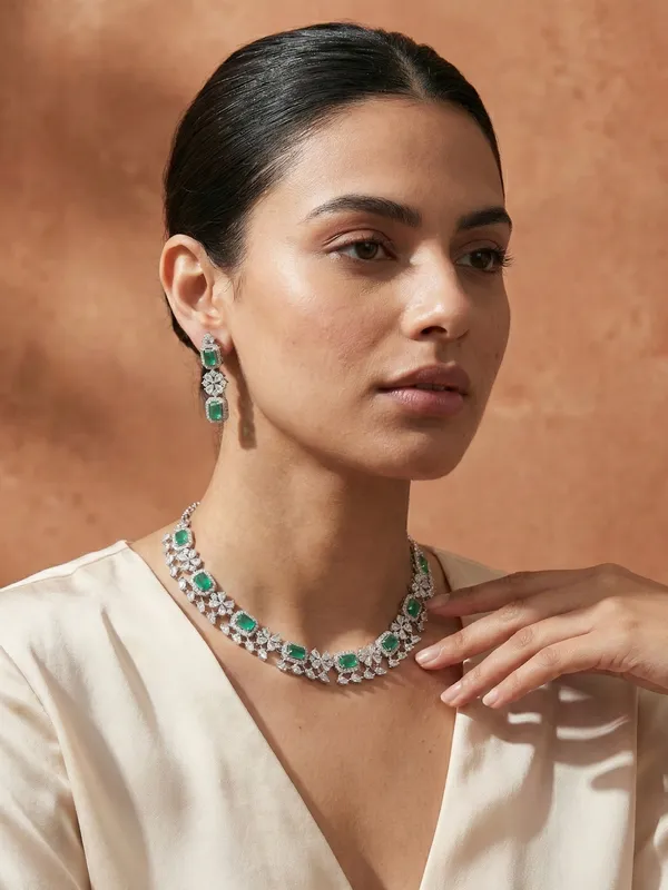 Green_Crystal_Ad_Metal_Emerald_Elegance_Bridal_Necklace_Set