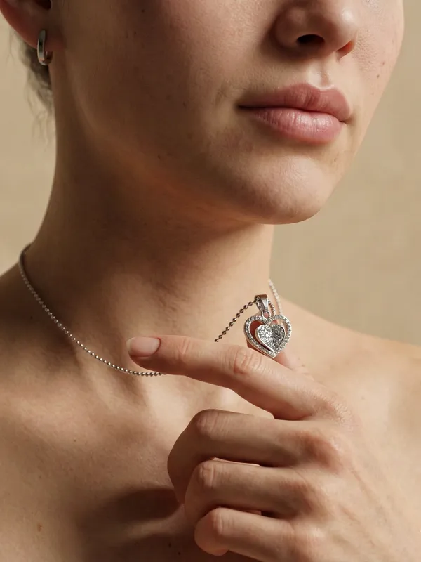 Silver_Ad_Metal_Everyday_Charm_Pendant