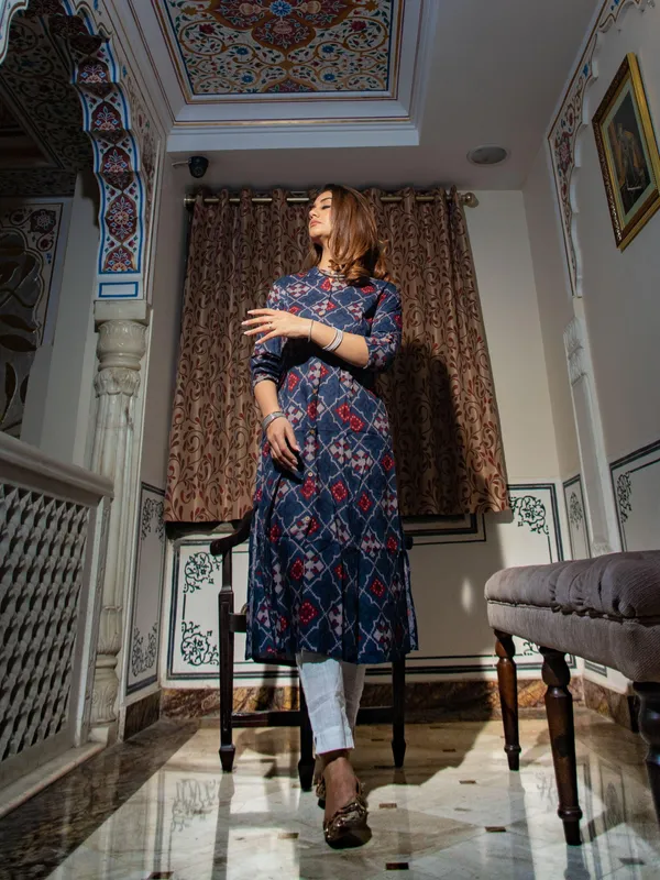 Multicolor_A-Line_Printed_Rayon_Kurta_For_Women