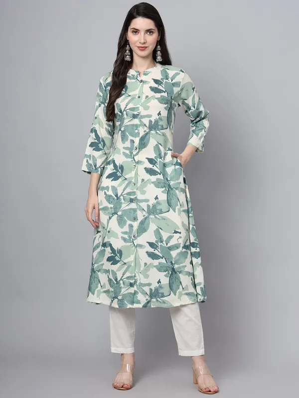 A-Line_White_Rayon_Kurta_For_Women