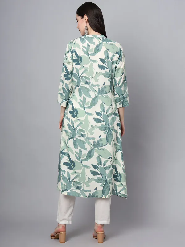 A-Line_White_Rayon_Kurta_For_Women