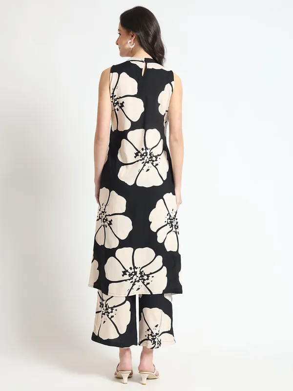 Black_Floral_Print_Rayon_Sleeveless_Co-Ord_Set_For_Women