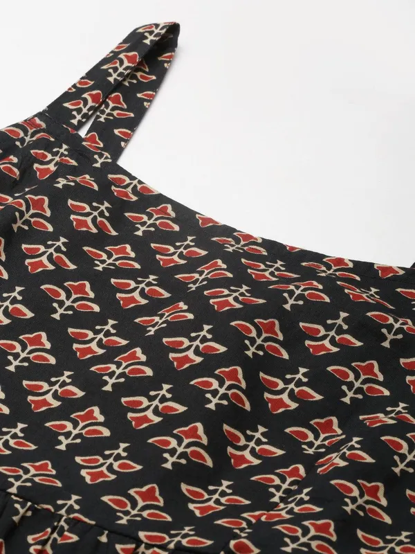 Black_Floral_Printed_Shoulder_Strap_Long_Dress_For_Women
