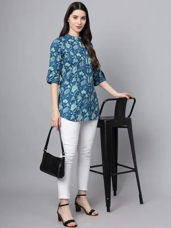 Blue_Cotton_A-Line_Top_For_Women