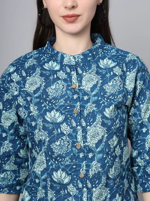 Blue_Cotton_A-Line_Top_For_Women