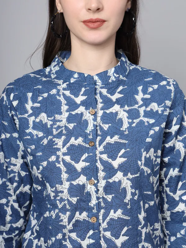 Blue_Cotton_A-Line_Top_For_Women