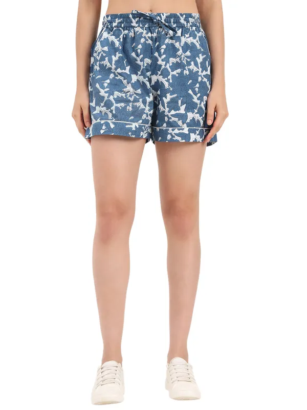 Blue_Floral_Print_Cotton_Shorts_For_Women