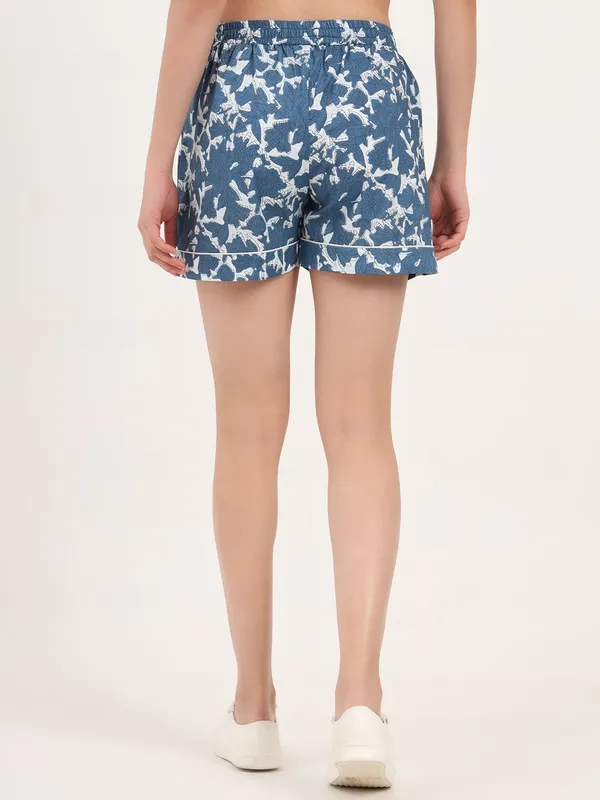 Blue_Floral_Print_Cotton_Shorts_For_Women