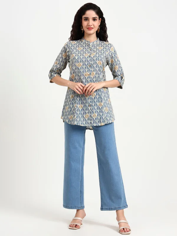 Blue_Geometric_Printed_Cotton_Top_For_Women