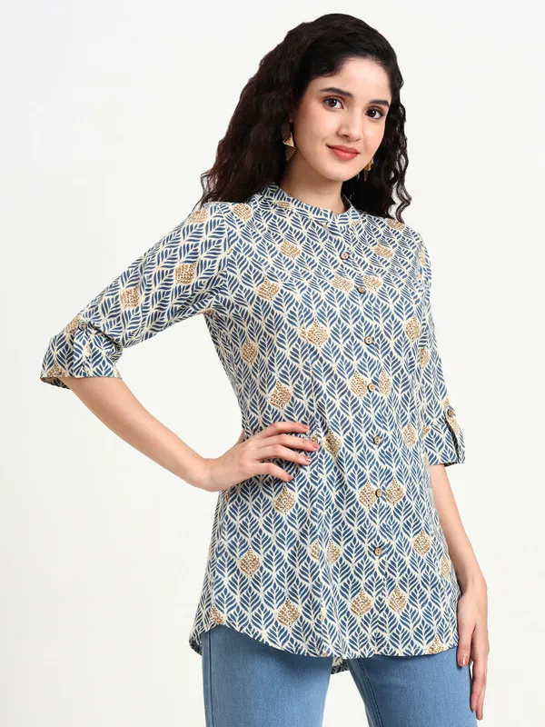 Blue_Geometric_Printed_Cotton_Top_For_Women