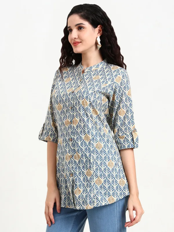 Blue_Geometric_Printed_Cotton_Top_For_Women