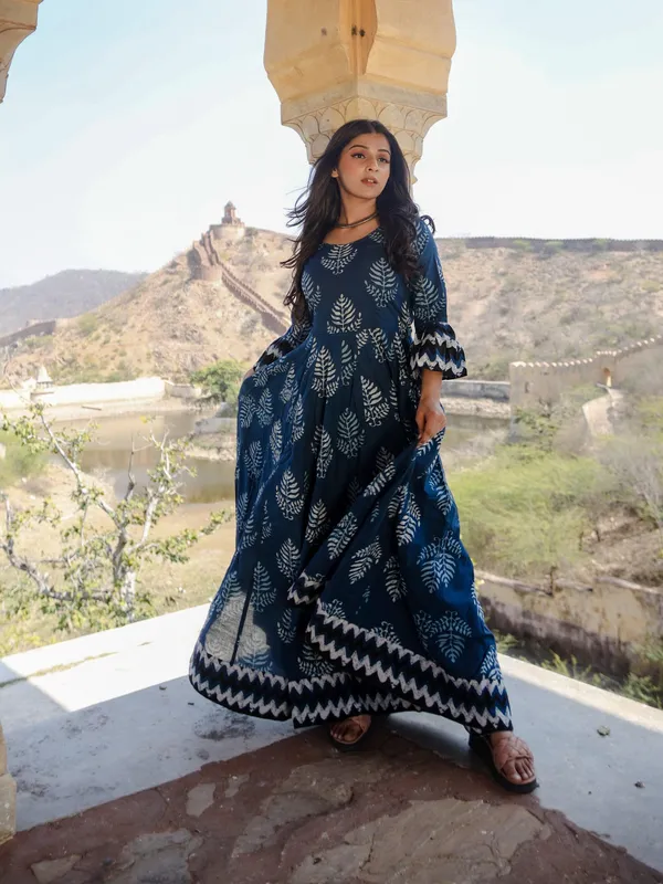 Blue_Long_Cotton_Anarkali_For_Women