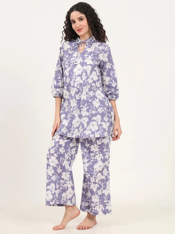 Blue_Cotton_Night_Suit_With_A_Collared_Shirt_For_Women