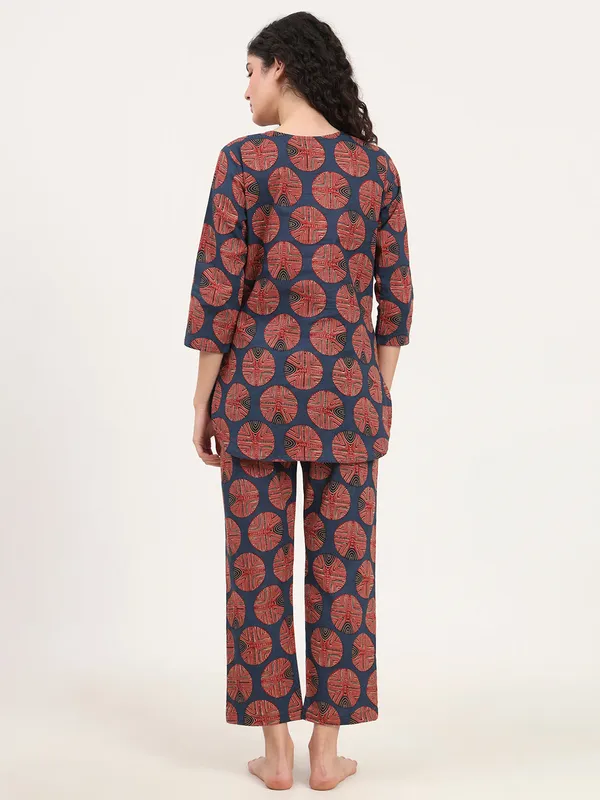 Navy_Blue_Round_Neck_Cotton_Night_Suit_For_Women