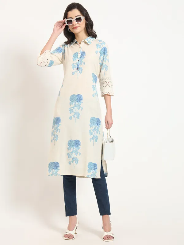 Cream_Blue_Floral_Print_Cotton_Fabric_A-Line_Kurta_For_Women