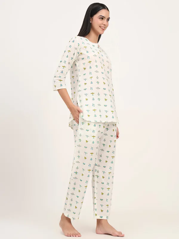 Cream_Cotton_Printed_Night_Suit_Set_For_Women