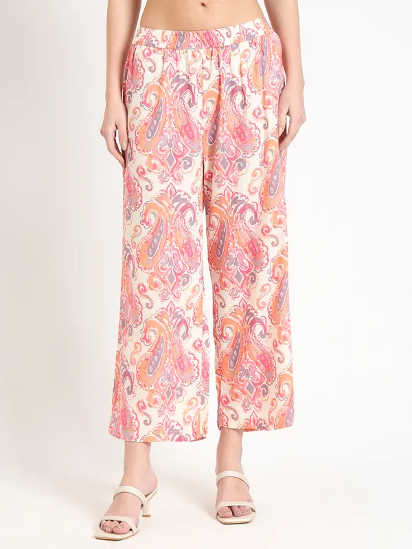 Cream_Floral_Print_Rayon_Fabric_Co-Ord_Set_For_Women