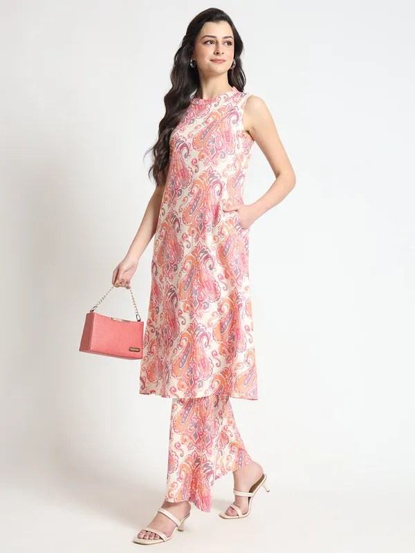 Cream_Floral_Print_Rayon_Fabric_Co-Ord_Set_For_Women
