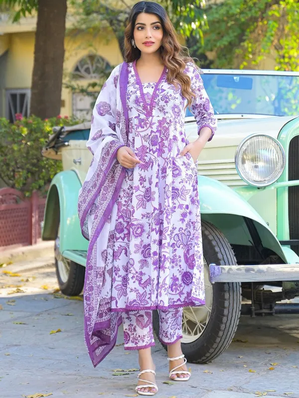 Floral_Printed_Anarkali_Pure_Cotton_Kurta_Pant_With_Dupatta_For_Women