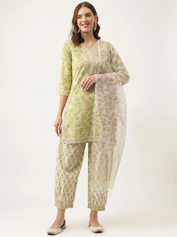Green_Floral_Printed_Cotton_Straight_Short_Kurta,_Trousers_With_Dupatta_Set_For_Women