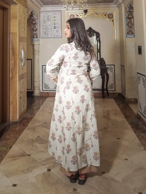 Ivory_White_Self_Print_Cotton_Kurti_With_Palazzo_Set_For_Women