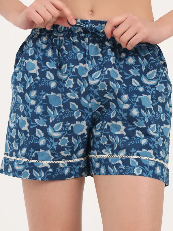 Light_Blue_Floral_Print_Cotton_Shorts_For_Women