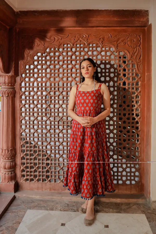 Maroon_Buti_Printed_Shoulder_Strap_Long_Dress_For_Women