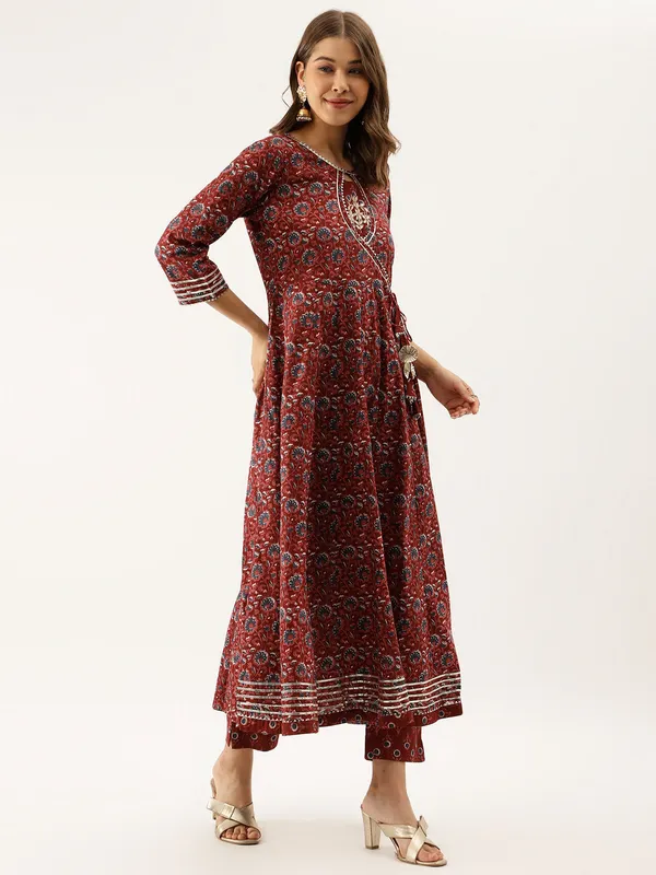 Maroon_Floral_Printed_Cotton_Anarkali_Kurta_Set_With_Dupatta_For_Women
