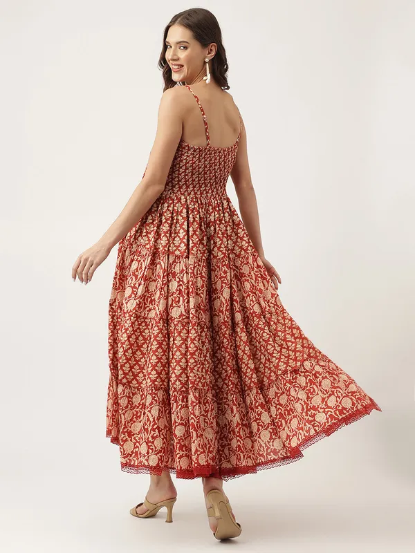 Maroon_Floral_Printed_Cotton_Tiered_Dress_With_Smoking_Back_For_Women