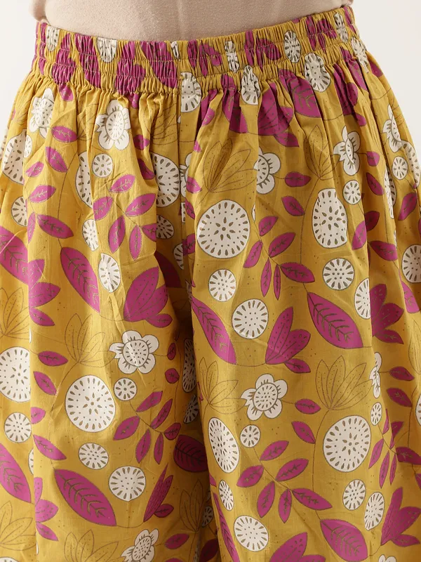 Mustard_Floral_Print_Cotton_Co-Ord_Set_For_Women