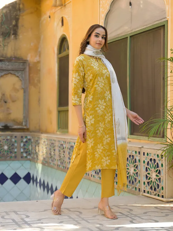 Mustard_Floral_Print_Cotton_Straight_Fit_Kurta_Pant_With_Dupatta_For_Women