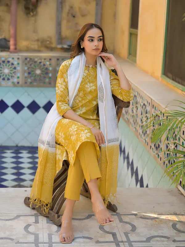 Mustard_Floral_Print_Cotton_Straight_Fit_Kurta_Pant_With_Dupatta_For_Women