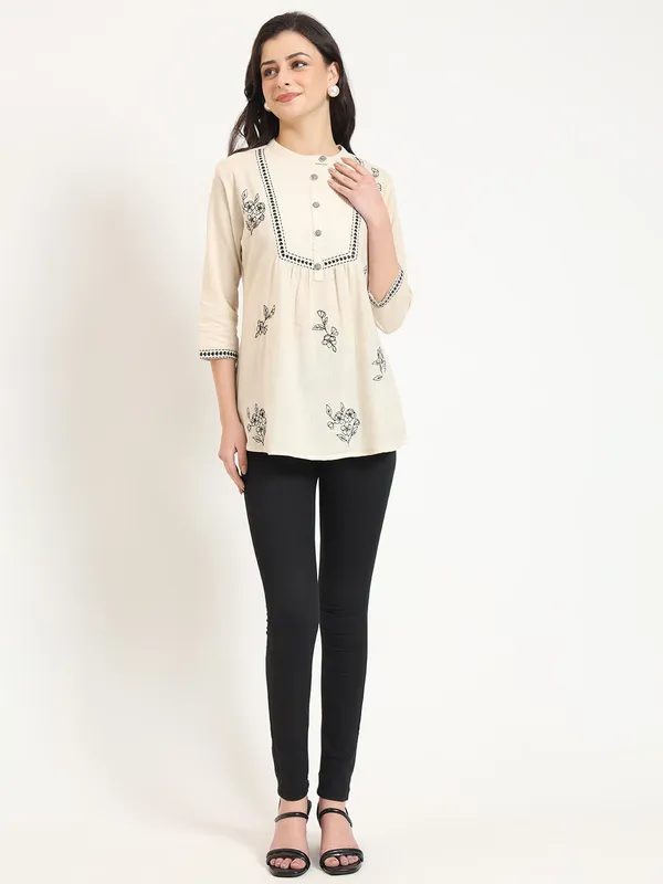 Off_White_Cotton_Round_Neck_Embroidery_Top_For_Women